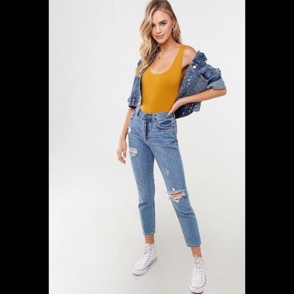 Scoop Neck Bodysuit - Picture 5 of 6